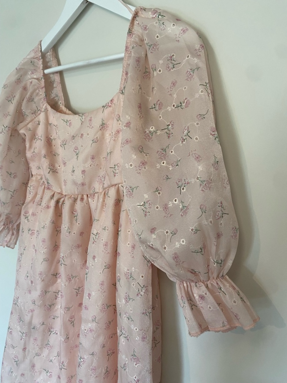 Baby Pink Floral Puff-Sleeve Babydoll Dress - Picture 4 of 8